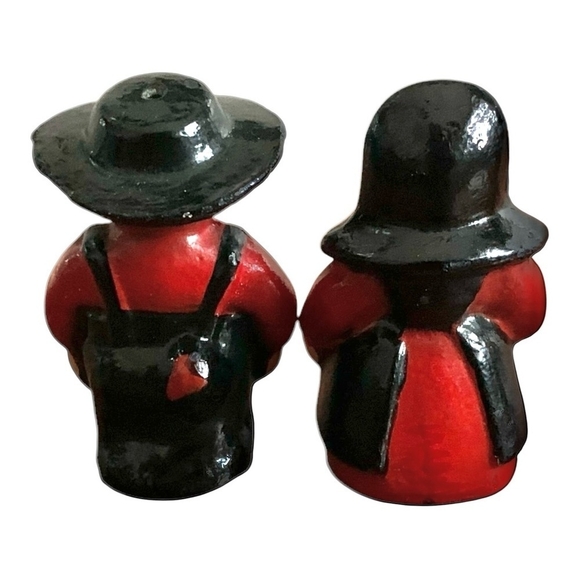 Vintage Amish Salt & Pepper Shakers Red Black Cast Iron Amish Couple Shakers Set - Picture 6 of 7